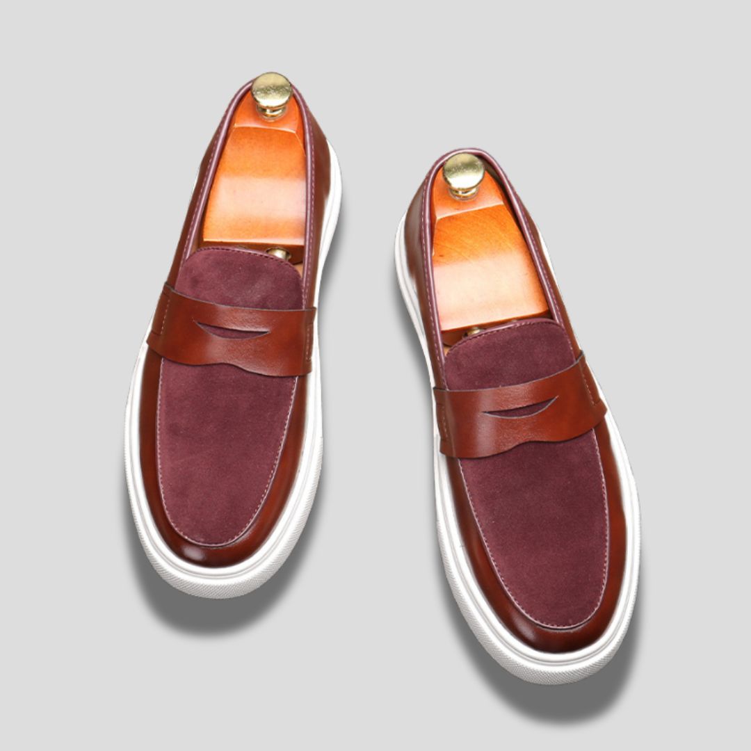 Men's Low-Profile Loafers with Strap Detail and Flat Sole