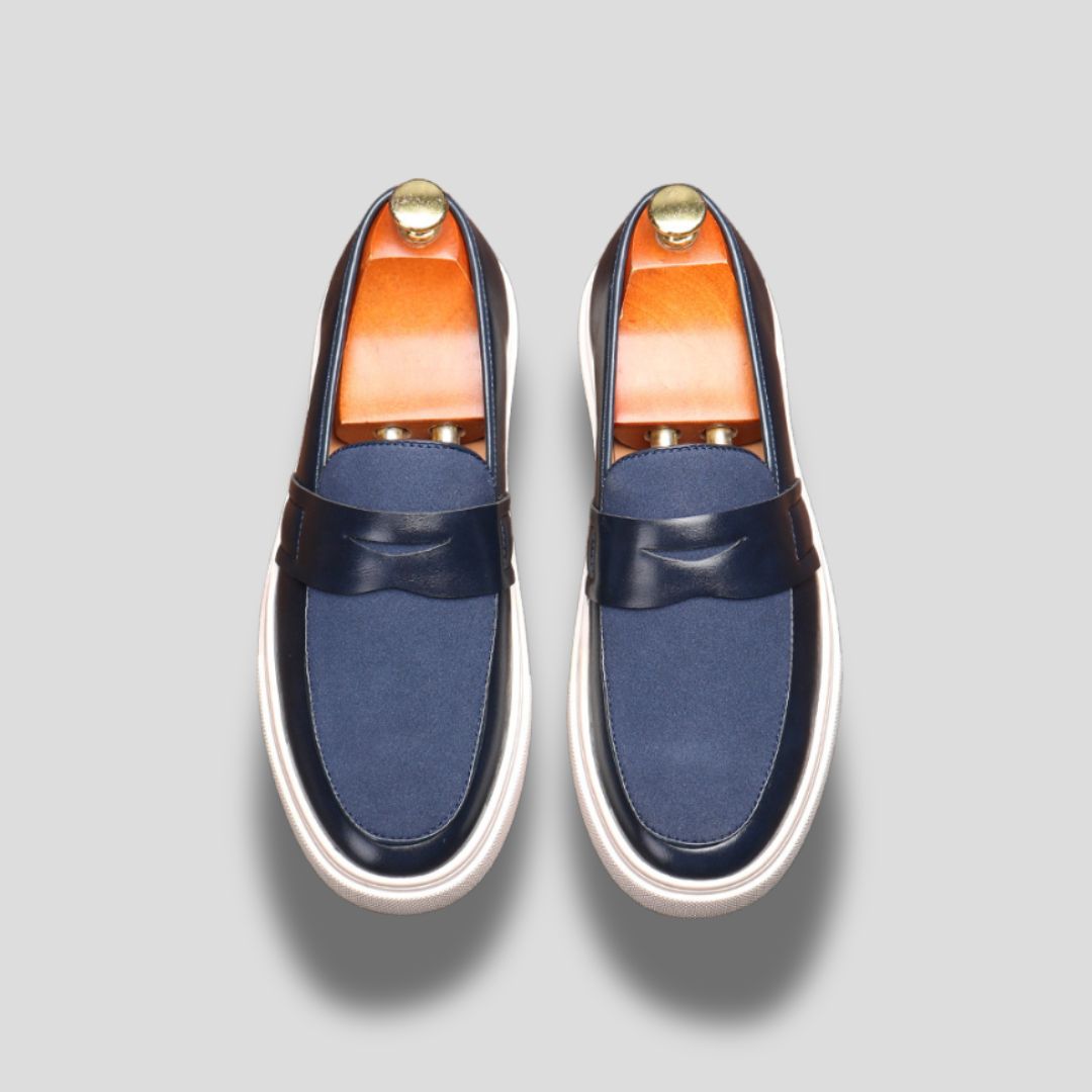 Men's Low-Profile Loafers with Strap Detail and Flat Sole