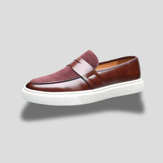 Men's Low-Profile Loafers with Strap Detail and Flat Sole