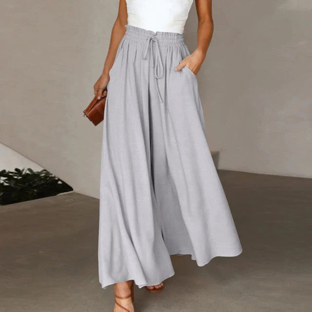 Relaxed Fit Wide-Leg Trousers