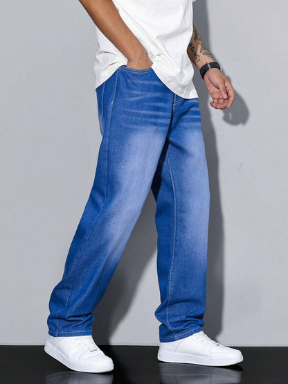 Relaxed Fit Fade Jeans