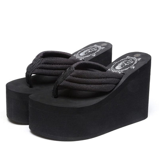 Sculpted Sole Thong Sandals